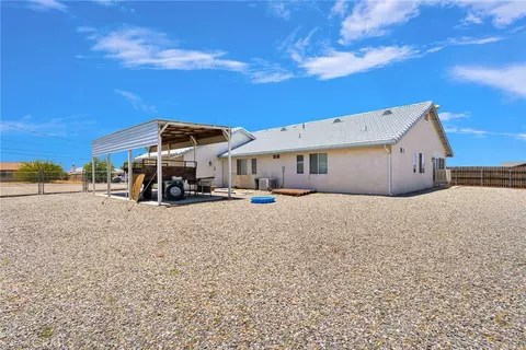 Exterior - 11281 4th, Hesperia, CA 92345 photo 6 of 7