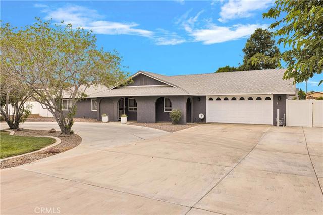 19075 Bay Mdws, Apple Valley, CA 92308