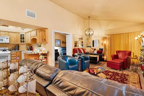 Living - 14772 Chaparral Ln #15, Helendale, CA 92342 photo 1 of 6
