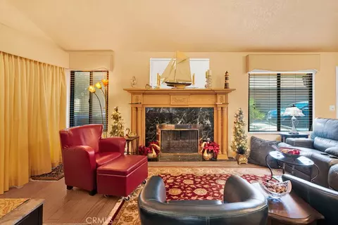 Living - 14772 Chaparral Ln #15, Helendale, CA 92342 photo 2 of 6