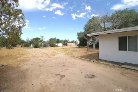 Exterior - 21212 Rainbow, Hinkley, CA 92347 photo 2 of 12