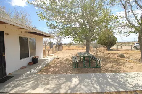 Exterior - 21212 Rainbow, Hinkley, CA 92347 photo 5 of 12