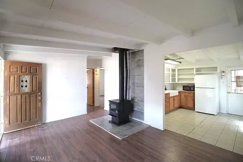 Living - 21212 Rainbow, Hinkley, CA 92347 photo 1 of 2