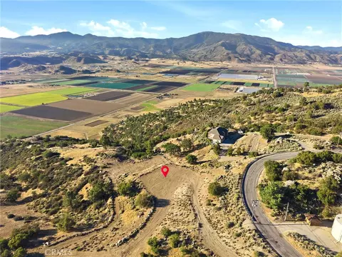 26400 Skyline Dr, Tehachapi, CA 93561 photo 12