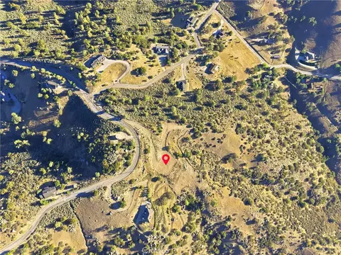 26400 Skyline Dr, Tehachapi, CA 93561 photo 13