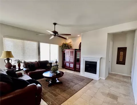 Living - 19453 Verbena, Apple Valley, CA 92308 photo 2 of 2