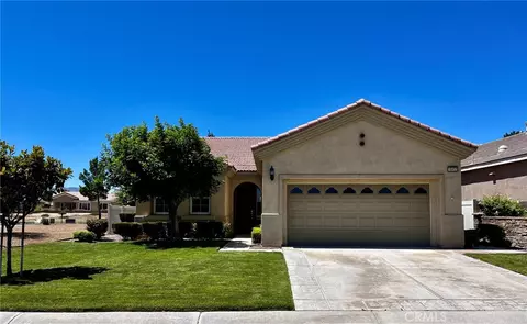 Exterior - 19453 Verbena, Apple Valley, CA 92308 photo 1 of 3