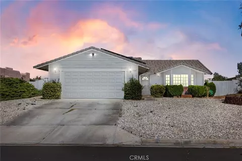 26499 Topsail Ln, Helendale, CA 92342