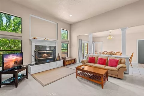 Living - 5394 Pacific Crst, Wrightwood, CA 92397 photo 1 of 2