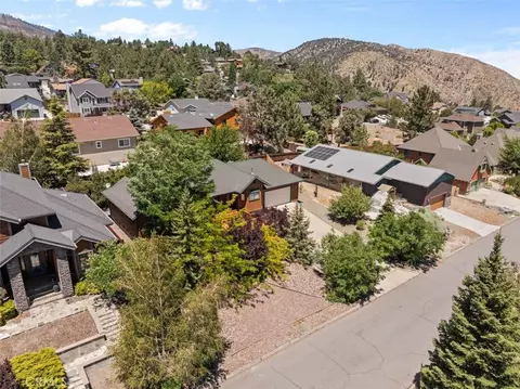 View/Area - 5394 Pacific Crst, Wrightwood, CA 92397 photo 1 of 5