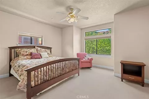 Bedroom - 5394 Pacific Crst, Wrightwood, CA 92397 photo 1 of 6