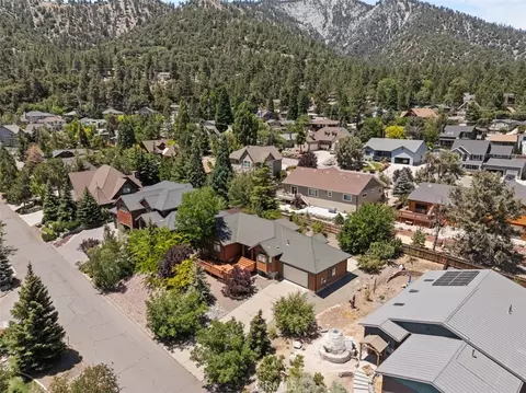 View/Area - 5394 Pacific Crst, Wrightwood, CA 92397 photo 4 of 5