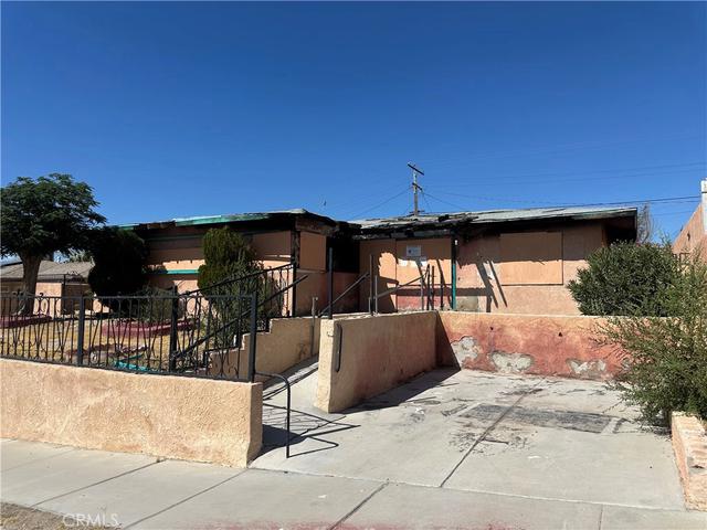 341 S Muriel, Barstow, CA 92311