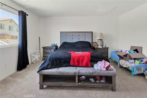Bedroom - 13097 Lancaster, Hesperia, CA 92344 photo 3 of 5