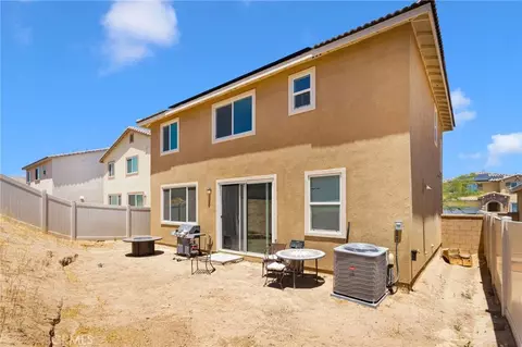 Exterior - 13097 Lancaster, Hesperia, CA 92344 photo 6 of 6