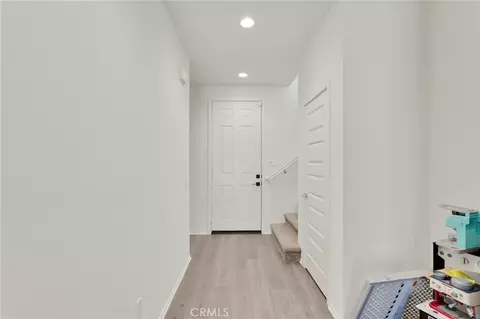 Entry Way - 13097 Lancaster, Hesperia, CA 92344 photo 1 of 6