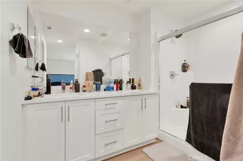 Bath - 13097 Lancaster, Hesperia, CA 92344 photo 3 of 3