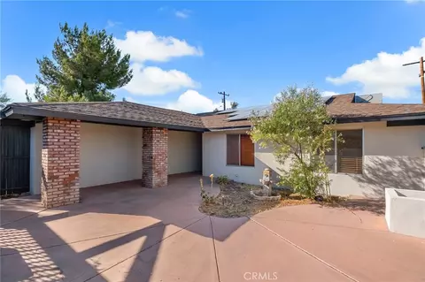 16980 Molino Dr, Victorville, CA 92395