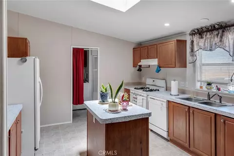 7625 Saratoga, Phelan, CA 92371 photo 11