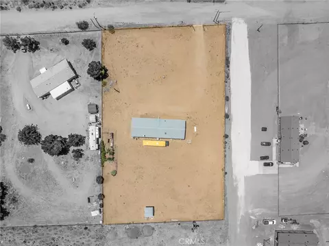 7625 Saratoga, Phelan, CA 92371 photo 3