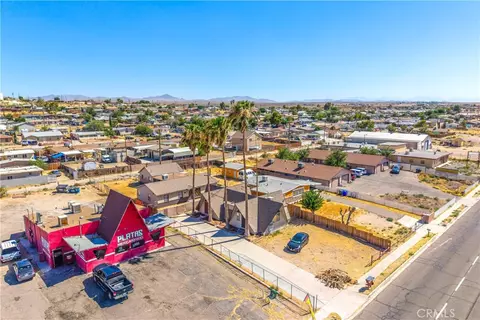 View/Area - 25567 Main, Barstow, CA 92311 photo 2 of 10