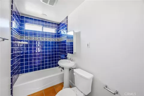 Bath - 25567 Main, Barstow, CA 92311 photo 2 of 2