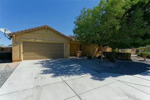 16562 Jasmine St, Victorville, CA 92395