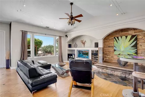 Living - 7026 Cataba Rd, Oak Hills, CA 92344 photo 4 of 5