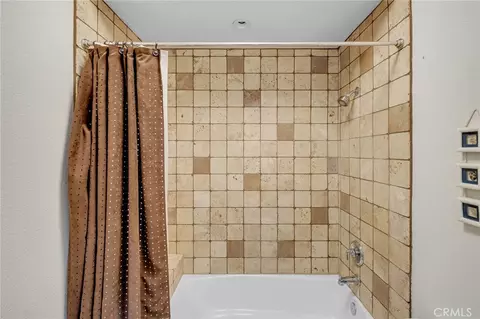 Bath - 7026 Cataba Rd, Oak Hills, CA 92344 photo 4 of 5