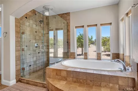 Bath - 7026 Cataba Rd, Oak Hills, CA 92344 photo 2 of 5