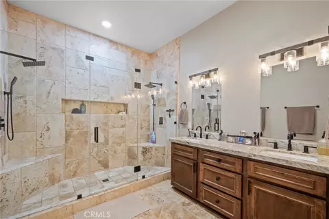 Bath - 10313 Union, Cherry Valley, CA 92223 photo 5 of 7