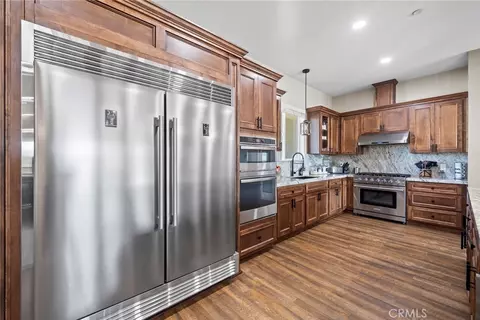 Kitchen - 10313 Union, Cherry Valley, CA 92223 photo 4 of 5