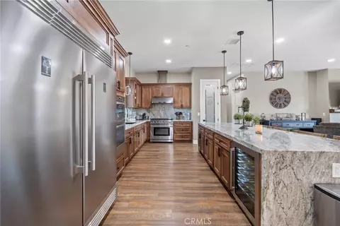 Kitchen - 10313 Union, Cherry Valley, CA 92223 photo 2 of 5