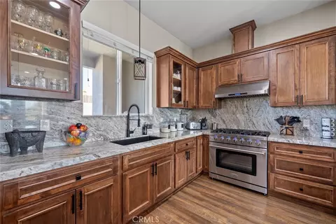 Kitchen - 10313 Union, Cherry Valley, CA 92223 photo 5 of 5