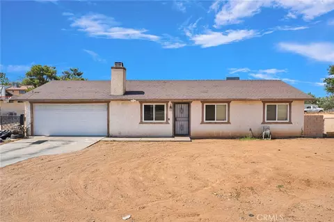 Exterior - 18128 Catalpa St, Hesperia, CA 92345 photo 5 of 6