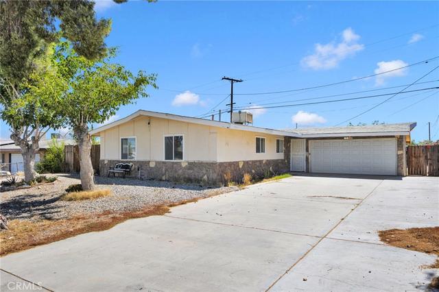 15105 Condor, Victorville, CA 92394