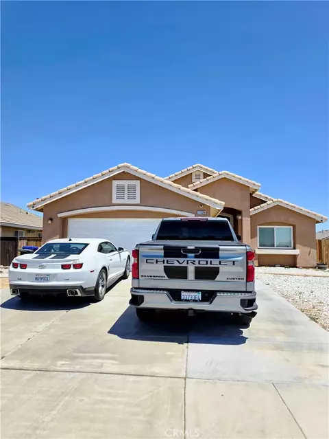 11324 Villa St, Adelanto, CA 92301