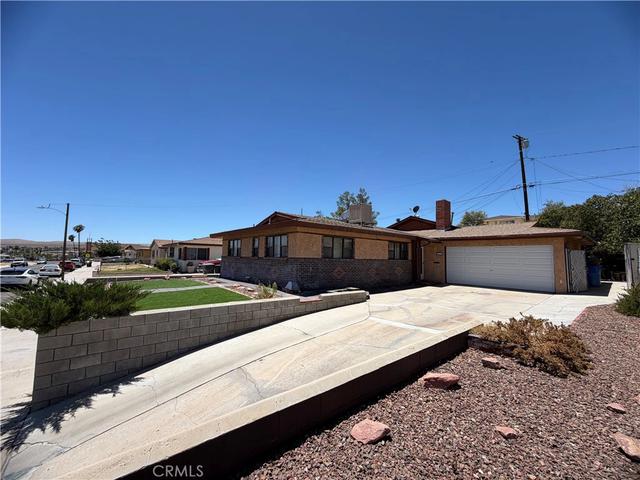 650 Yucca Ave, Barstow, CA 92311