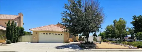 13385 Monterey, Victorville, CA 92392