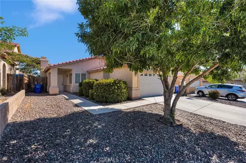 16998 Lido Cir, Victorville, CA 92395