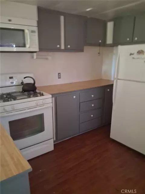 37347 Mulberry Rd, Hinkley, CA 92347 photo 8
