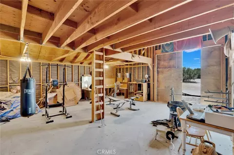 8172 Coyote, Hesperia, CA 92344 photo 37