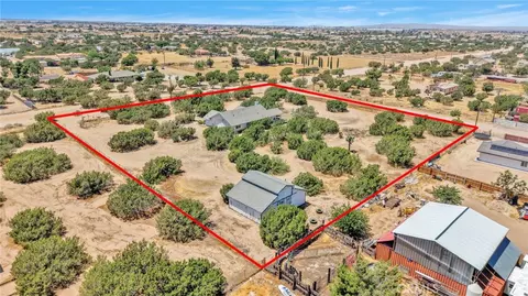 8172 Coyote, Hesperia, CA 92344 photo 43