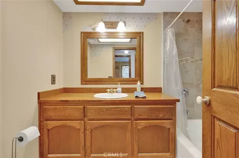 8172 Coyote, Hesperia, CA 92344 photo 23