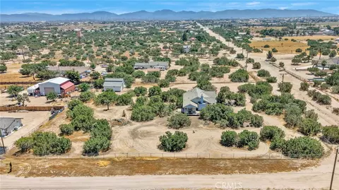 8172 Coyote, Hesperia, CA 92344 photo 45