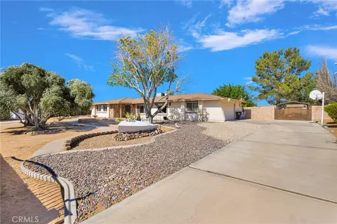 20135 Eyota Rd, Apple Valley, CA 92308 photo 3