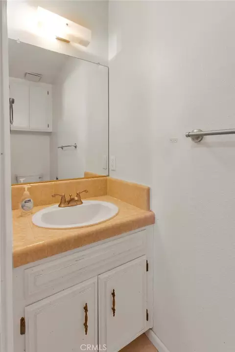 20135 Eyota Rd, Apple Valley, CA 92308 photo 22