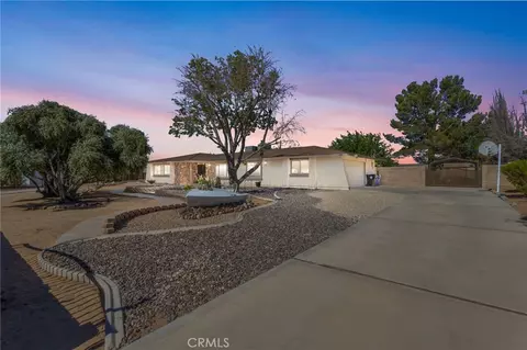 20135 Eyota Rd, Apple Valley, CA 92308 photo 1