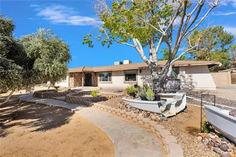20135 Eyota Rd, Apple Valley, CA 92308 photo 4