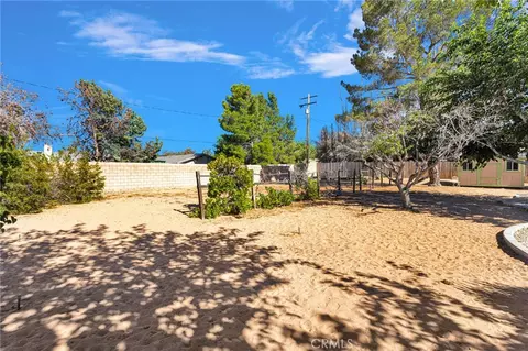 20135 Eyota Rd, Apple Valley, CA 92308 photo 42